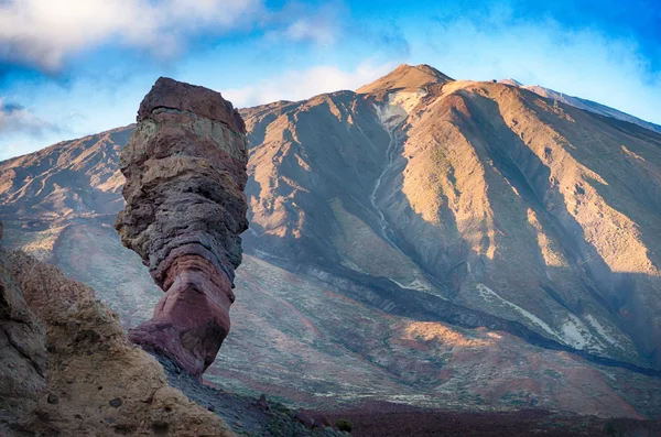 Dito di Dio contro il vulcano El Teide — Foto Stock