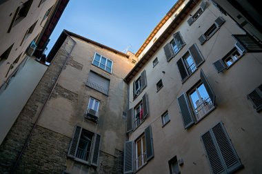 Çok öykülü Floransa'da bina