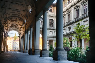 Sütunları Floransa'da Uffizi Galerisi