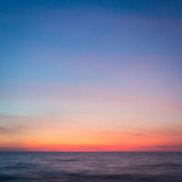 Zachód słońca w oceanie — Zdjęcie stockowe