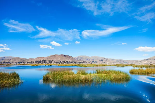 Jezero Titicaca v Peru — Stock fotografie