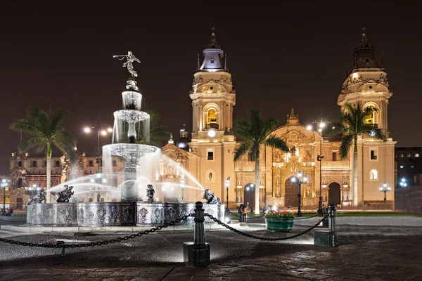 Basiliek kathedraal, Lima — Stockfoto