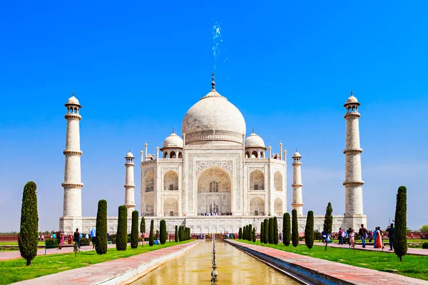 De taj mahal — Stockfoto