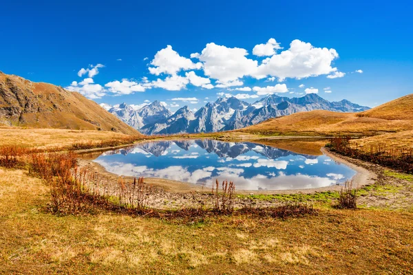 Koruldi Lake, Swanetia — Zdjęcie stockowe