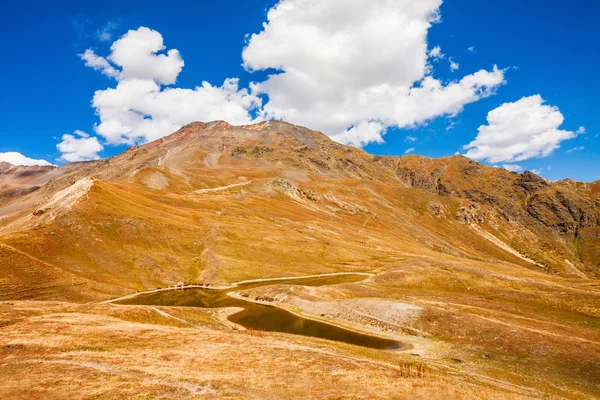 Lago Koruldi, Svaneti — Fotografia de Stock