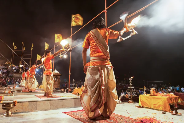 ガンガー aarti 儀式 — ストック写真