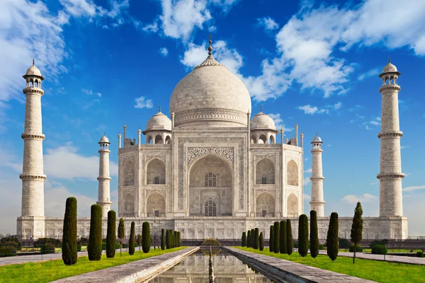 Taj mahal gündoğumu ışık — Stok fotoğraf