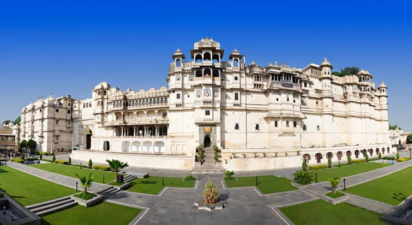 Palacio de la ciudad de Udaipur — Foto de Stock