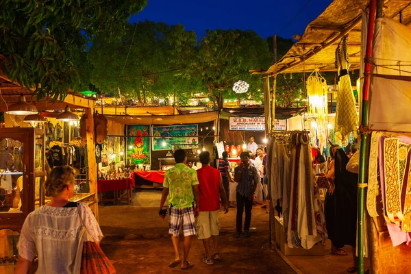 Goa Índia Fevereiro 2014 Mercado Noturno Arpora Goa Índia — Fotografia de Stock