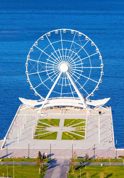 Baku Ferris Wheel Znany Również Jako Baku Eye Jest Diabelskim — Zdjęcie stockowe