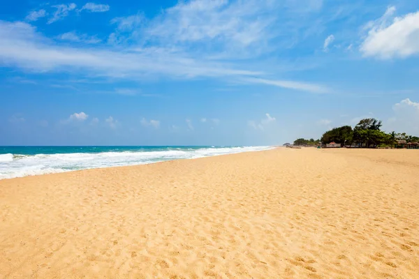 Beauty Lonely Beach Yellow Sand Sri Lanka Island — Stock Photo, Image
