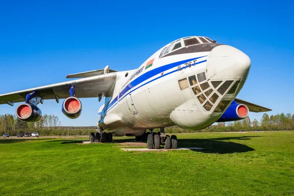 Minsk Belarus Mayo 2016 Avión Ilyushin Museo Aire Libre Antigua — Foto de Stock