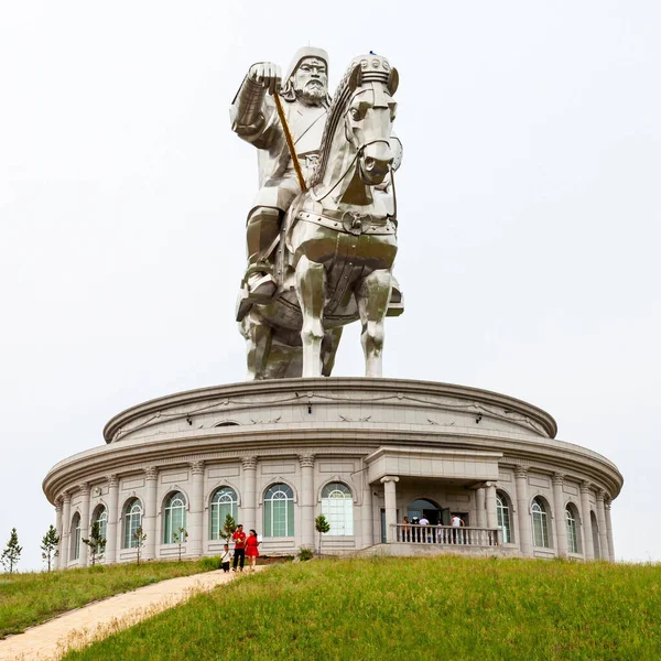 Ulaanbaatar Mongolia Julio 2016 Estatua Ecuestre Genghis Khan Una Estatua —  Fotos de Stock