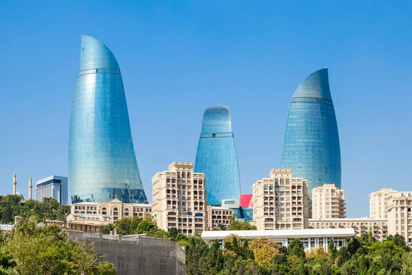 Baku Azerbaijan September 2016 Baku Flame Towers Hoogste Wolkenkrabber Bakoe — Stockfoto