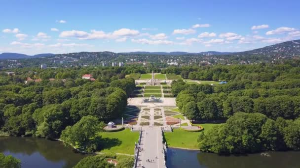 Vigeland park aerial view in Oslo — Stock Video