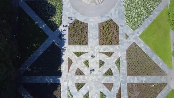 Vigeland park aerial view in Oslo — Stock Video