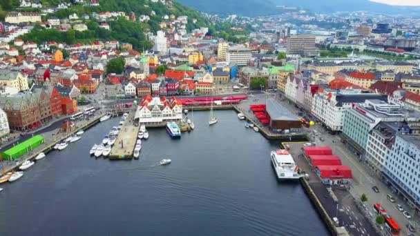 Vista aérea de Bryggen, Noruega — Vídeo de stock