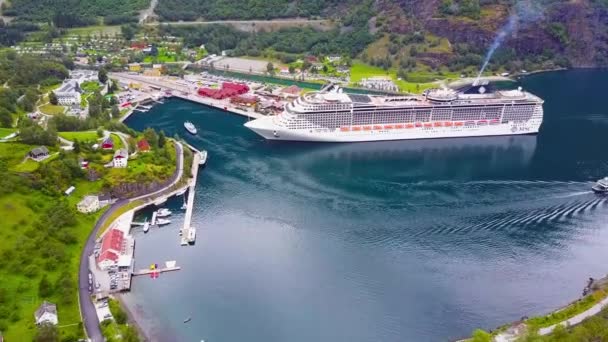 Letecký pohled Flam, Sognefjord v Norsku — Stock video