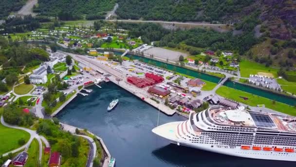 Luchtfoto, Sognefjord in Noorwegen — Stockvideo
