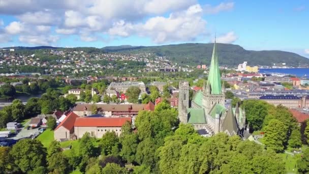 Nidaros Katedrali hava manzarası, Trondheim — Stok video