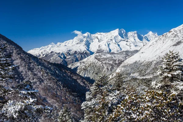 Kongde Hegyvonulat Táj Namche Bazar Everest Vagy Khumbu Régió Himalája — Stock Fotó