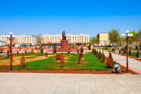 Nukus Oezbekistan April 2021 Ajiniyaz Azhiniyaz Monument Nukus Stad Karakalpakstan — Stockfoto