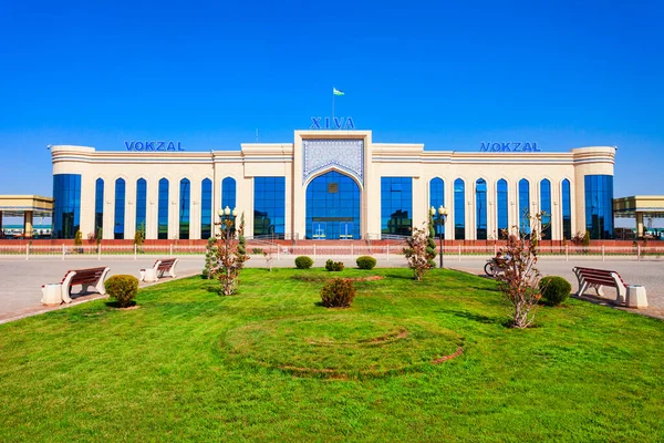 Khiva Uzbekistán Abril 2021 Edificio Xiva Vokzal Principal Estación Tren — Foto de Stock
