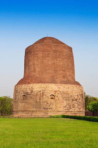 Dhamekh Stupa — Stock Photo, Image