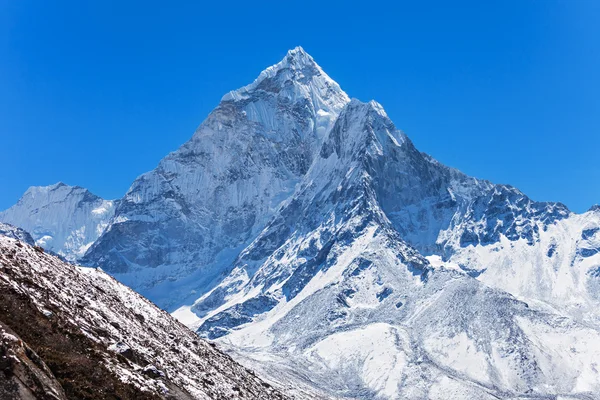 Ama Dablam, Himalaya — Stok fotoğraf