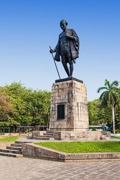 Mahatma Gahdhi heykel — Stok fotoğraf
