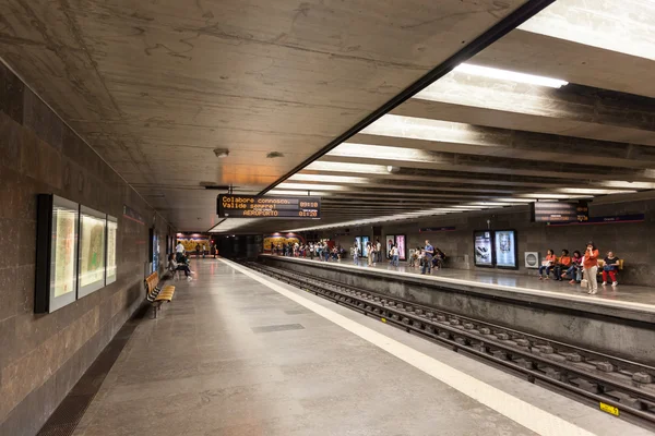Subway in LIsbon — Stock Photo, Image