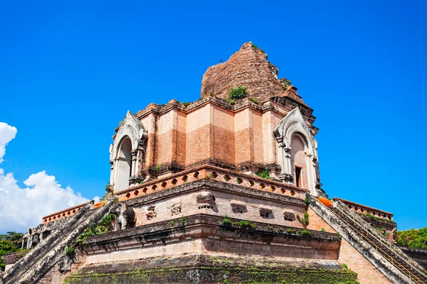 Wat Chedi Luang — Zdjęcie stockowe