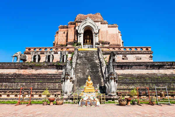 Wat Chedi Luang — Zdjęcie stockowe