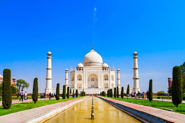 O Taj Mahal — Fotografia de Stock