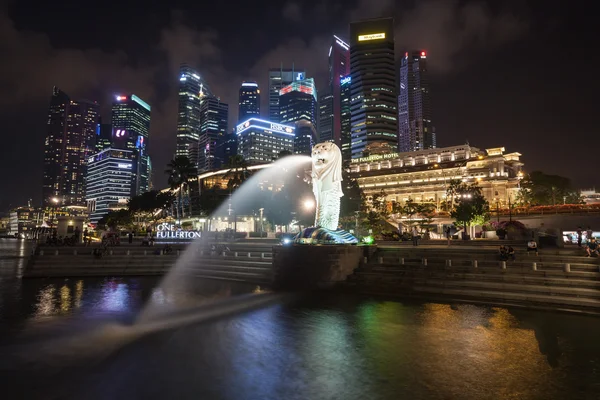 La estatua de Merlion — Foto de Stock