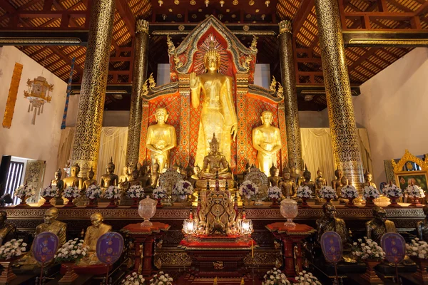 Wat Chedi Luang —  Fotos de Stock