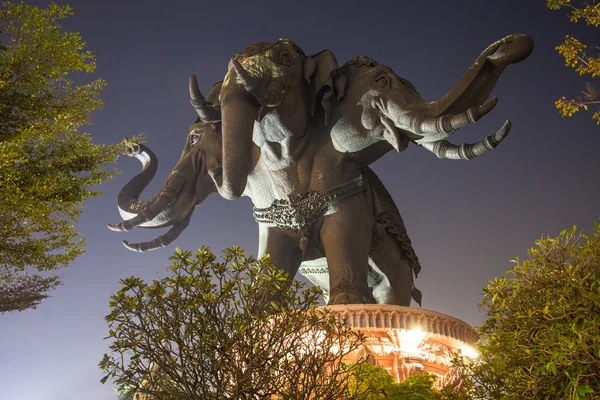 Erawan museum — Stockfoto