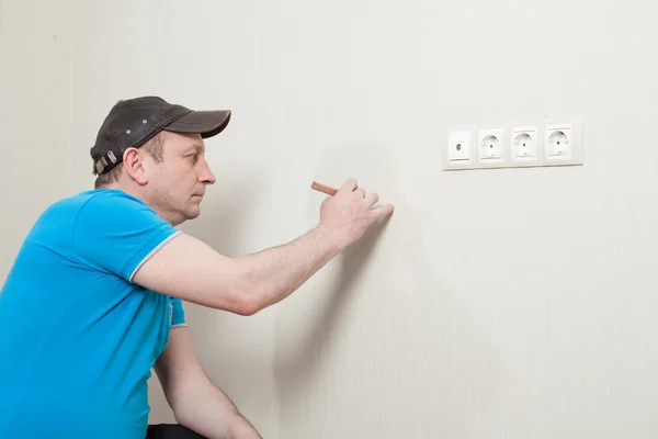 Trabajos de acabado después de la revisión en la casa — Foto de Stock