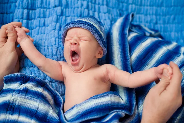 Thoughtful newborn kid — Stock Photo, Image