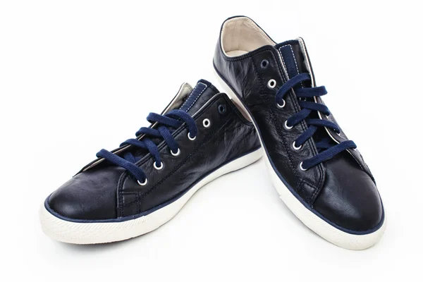 Par de nuevas zapatillas azules aisladas sobre fondo blanco —  Fotos de Stock