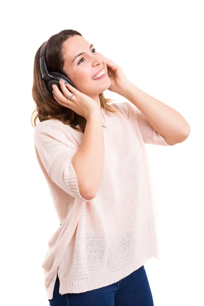 Mulher ouvindo música — Fotografia de Stock