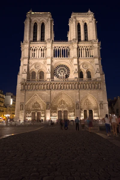 Notre dame éjjel — Stock Fotó