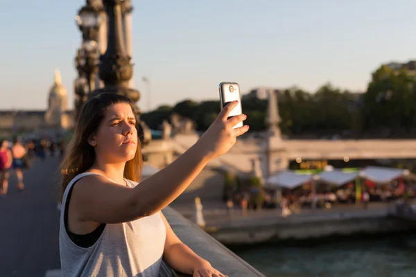 Lass mich ein Selfie machen! — Stockfoto