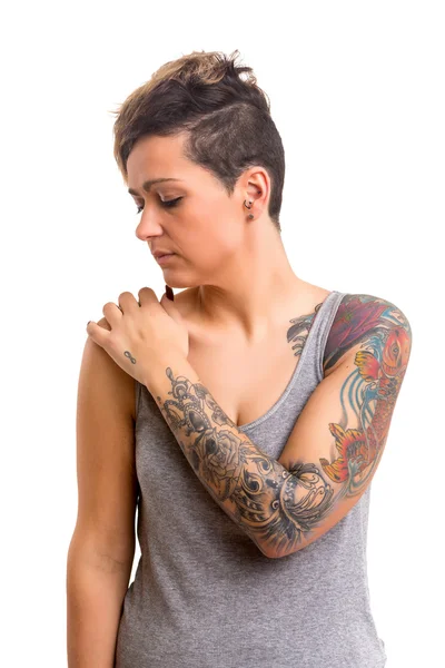 Krásné tetovaná žena — Stock fotografie