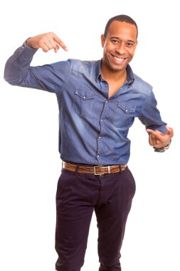 Afrika işadamı sunan ürün