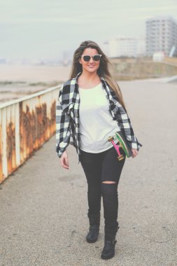 Güzel Bayan kaykaycı