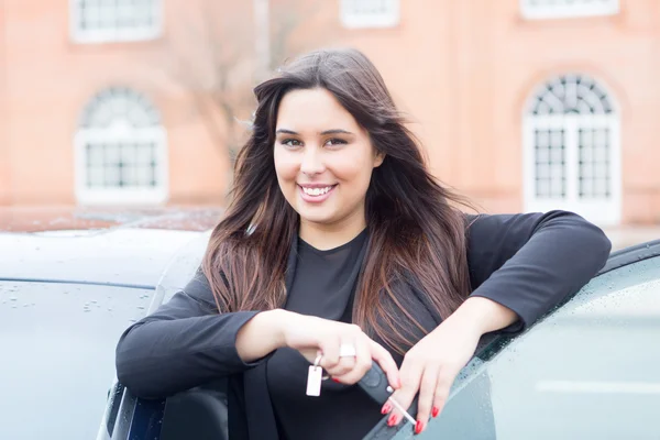 Business woman with New car! — Stock Photo, Image