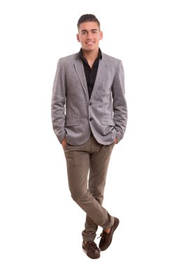 Yakışıklı adam ayakta