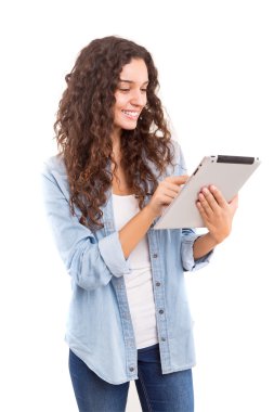 kadın bir tablet bilgisayar ile rahatlatıcı