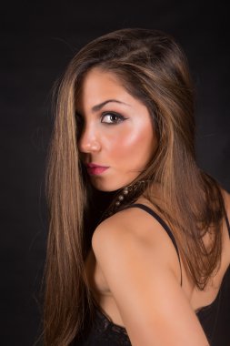 Genç güzel kadın.